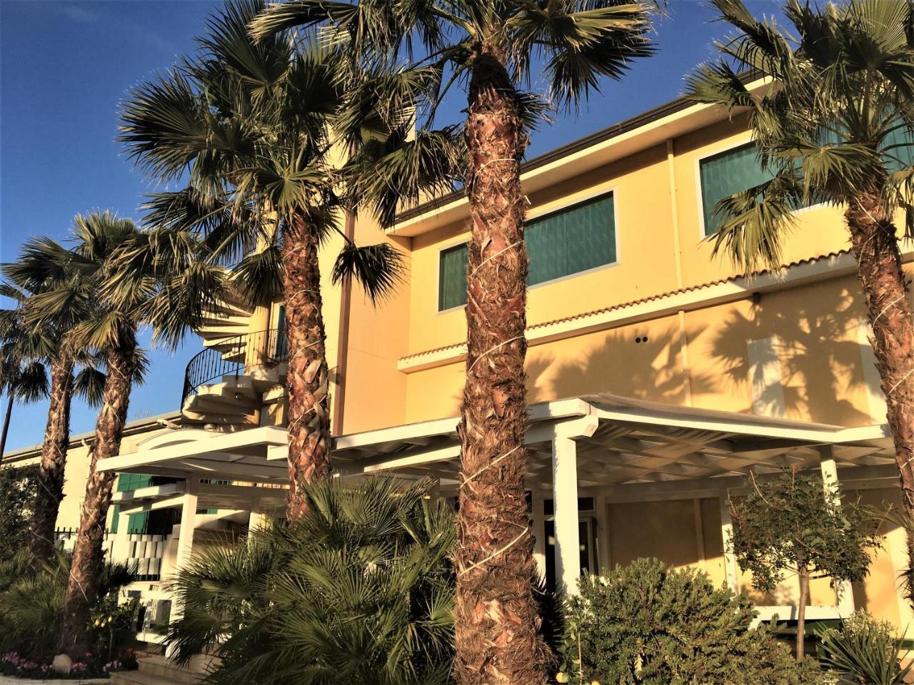 Hotel Zabbara ลิกาตา ภายนอก รูปภาพ